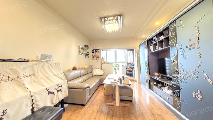 天空城二手房实景图