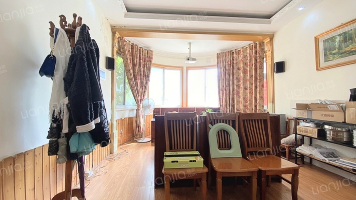 文豪花园二手房实景图