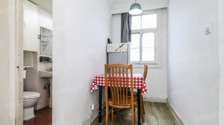 玉屏大楼二手房实景图