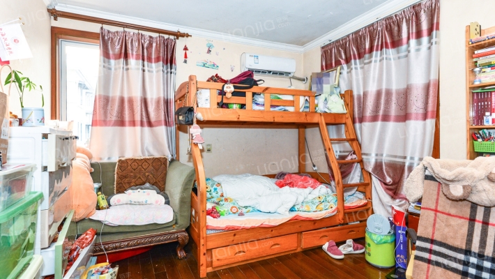 海滨七村二手房实景图