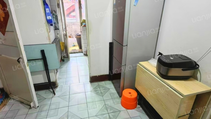 二中家属楼二手房实景图