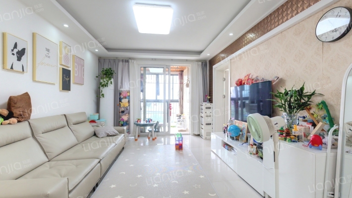 铭人丽岛二手房实景图