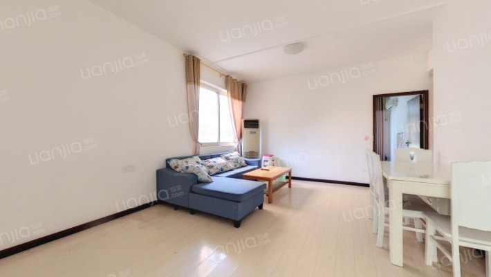 新鑫佳苑二手房实景图