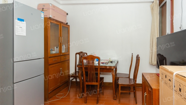 东兴苑二手房实景图