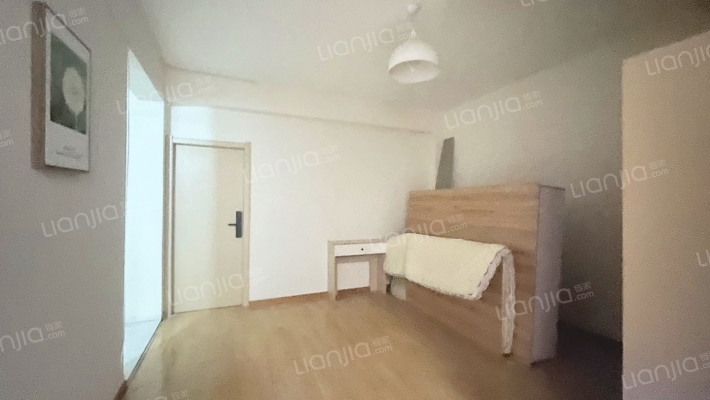 秀珍大厦二手房实景图