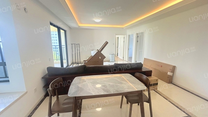 万科珠江东岸七期二手房实景图