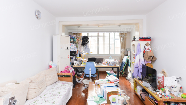 宝山九村二手房实景图