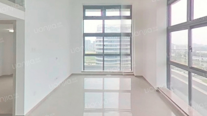 群升万国天地二手房实景图