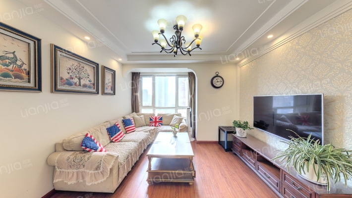 荣盛爱家郦都二手房实景图