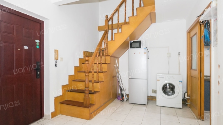 新怡苑小区二手房实景图