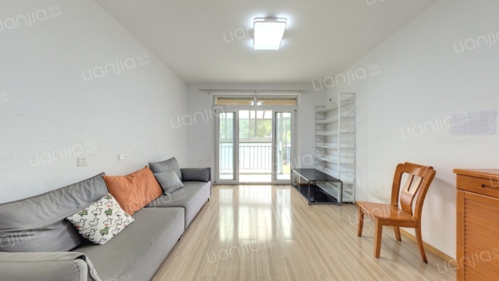 摩登堂二手房实景图