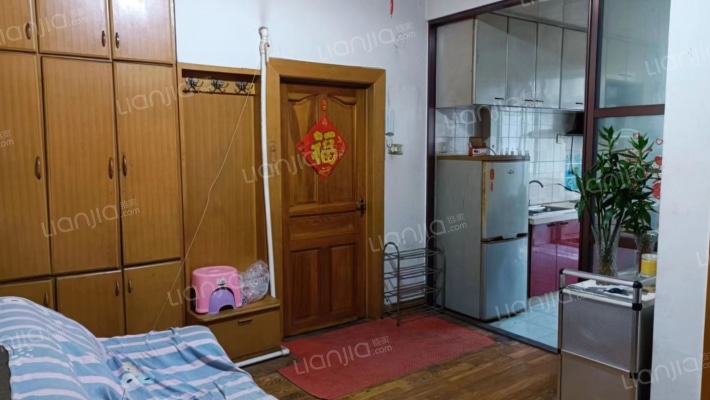 黑龙江旅游技术学院家属楼二手房实景图