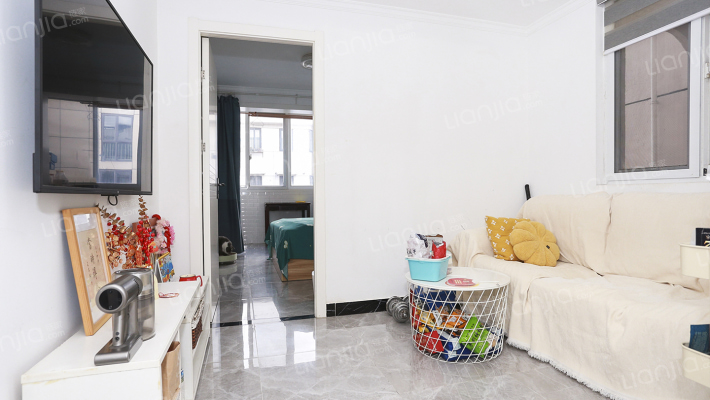 开鲁二村二手房实景图