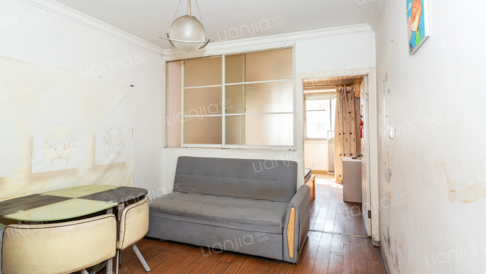 新梅花苑二手房实景图