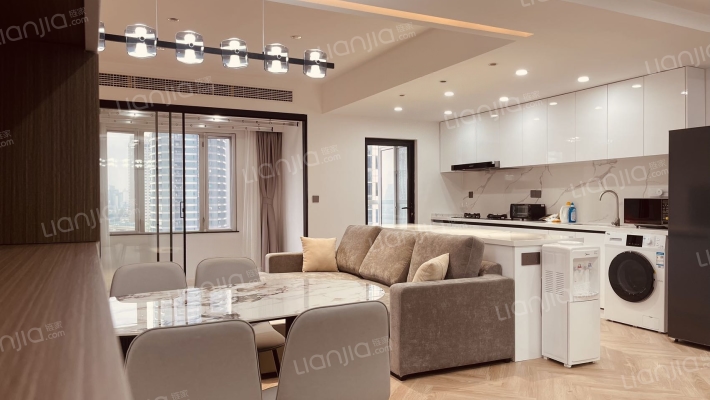 太阳广场二手房实景图