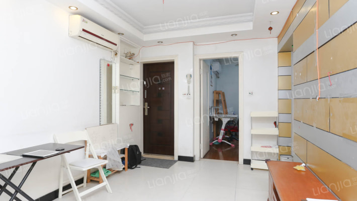 惠民路680弄二手房实景图