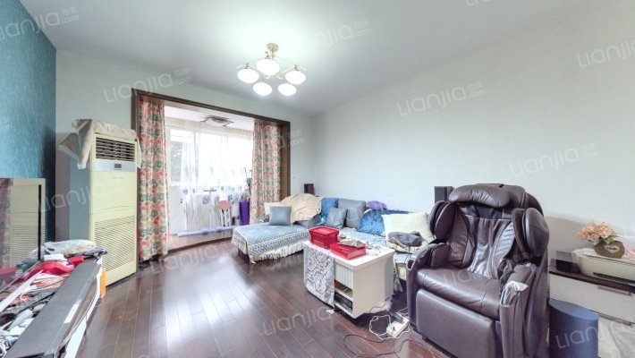 东兰雅苑二手房实景图