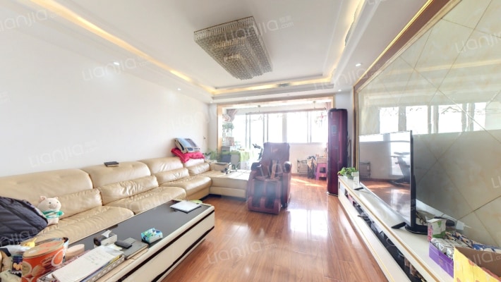 江岸水城二手房实景图