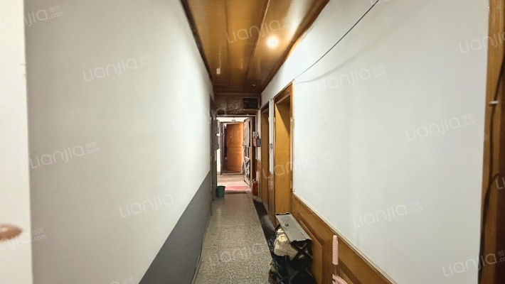 金苑新村东区二手房实景图