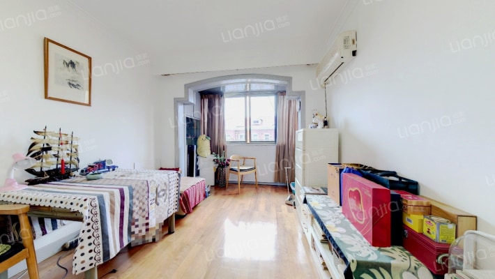 翔殷路627弄二手房实景图