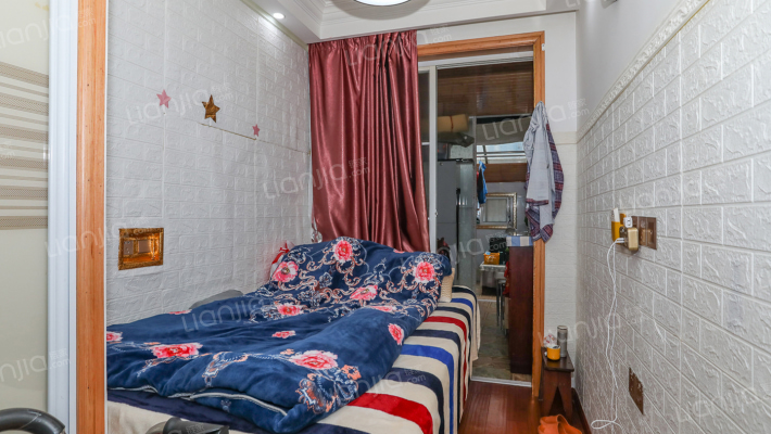 临潮二村二手房实景图