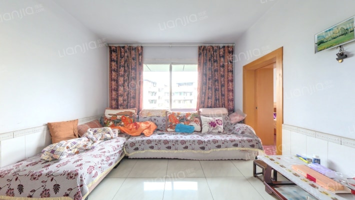 学府移民小区二手房实景图