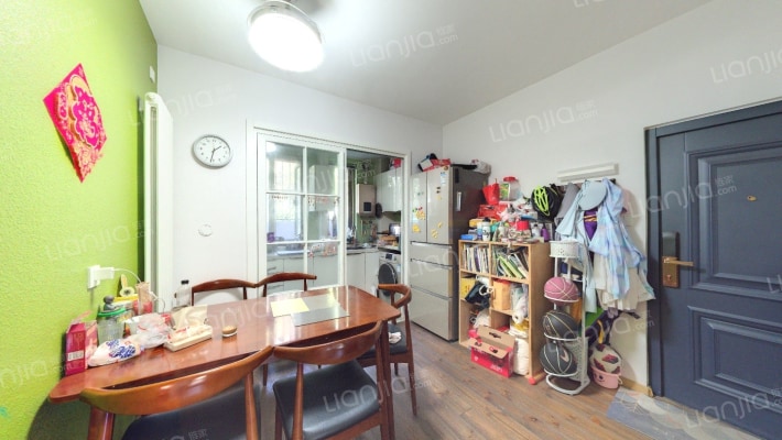 水碓子东里二手房实景图