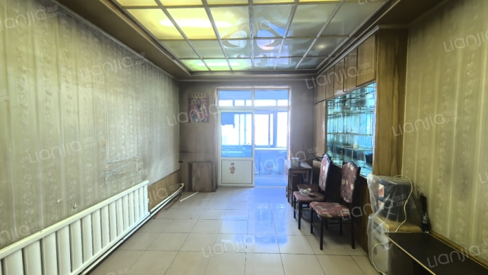 红岩路二手房实景图