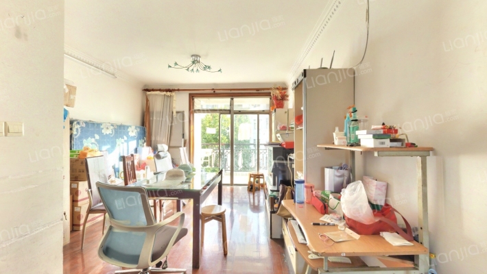 嘉憬河畔公寓二手房实景图