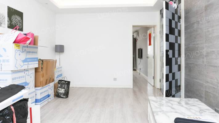 唐山新苑二手房实景图