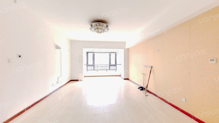 联发滨海琴墅二手房实景图