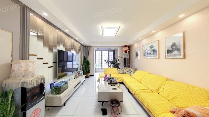 乐嘉名苑二手房实景图