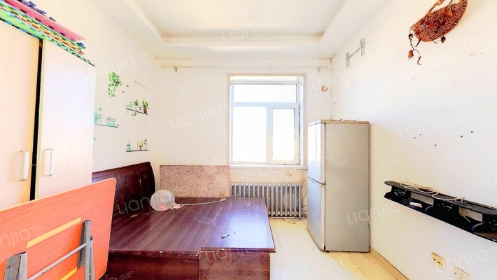 海天公寓二手房实景图