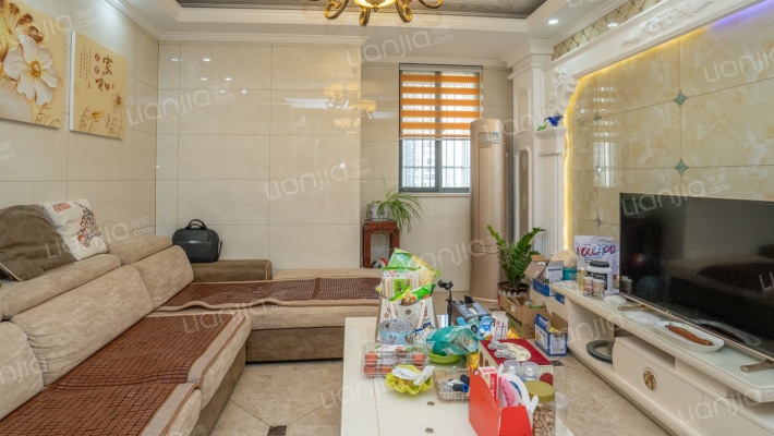 黄金花园东区二手房实景图