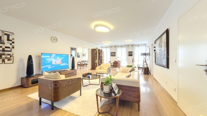 万国城MOMA二手房实景图