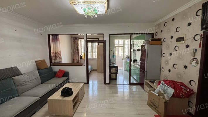 兰河名苑小区二手房实景图