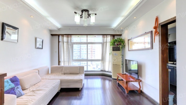 龙凤花园腾龙里二手房实景图