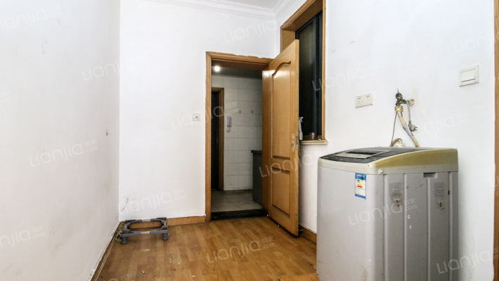 中山西路644号二手房实景图