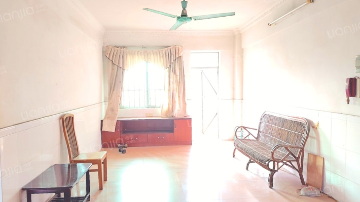 万江万福路二手房实景图