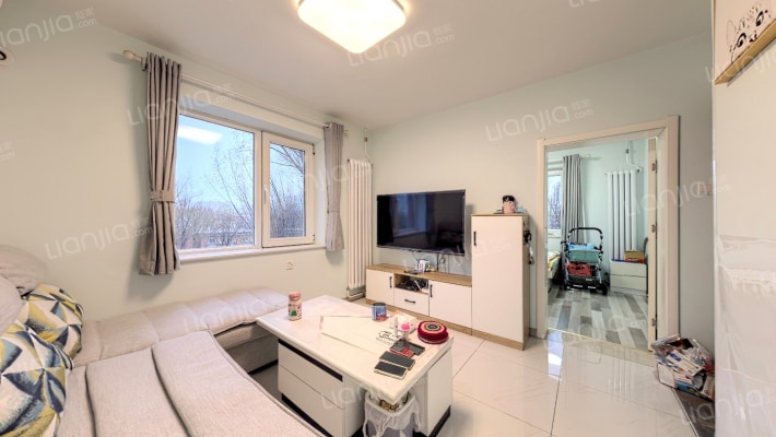 苇子坑22号院二手房实景图