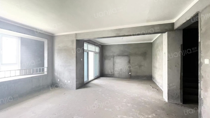 芳草名苑二手房实景图