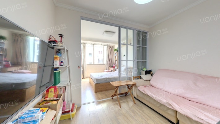 国定路555弄二手房实景图