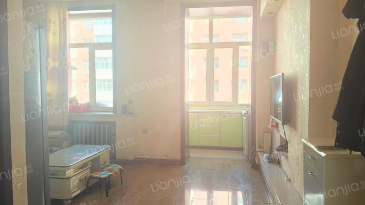 农电后楼二手房实景图