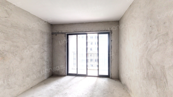 大大的家二手房实景图