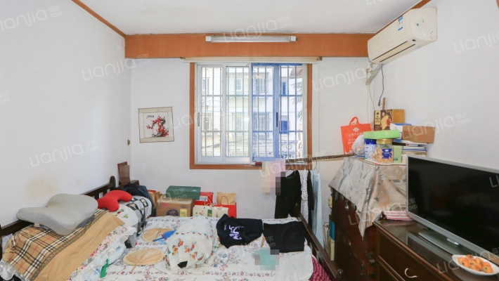 阜新路284弄二手房实景图