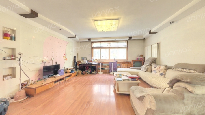 滨河花园二手房实景图