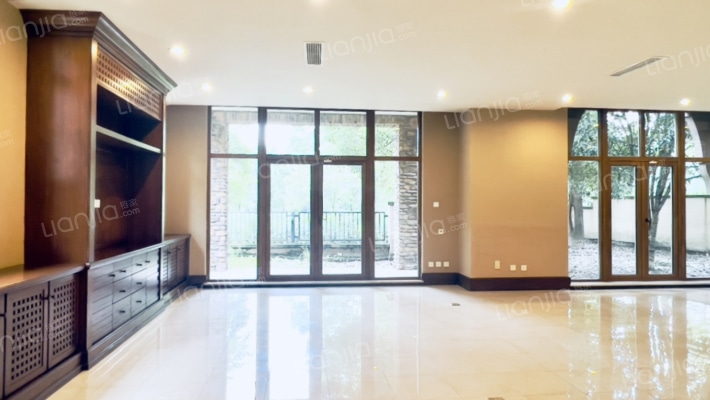 麓山国际悦林湖二手房实景图