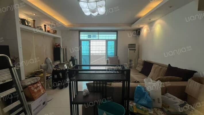 新南公寓二手房实景图