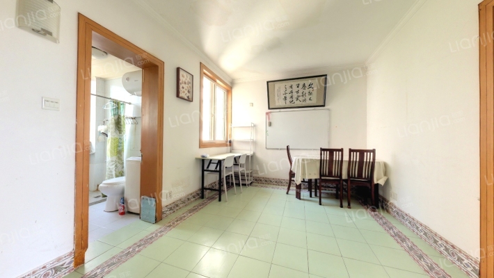 荷韵新村北区二手房实景图