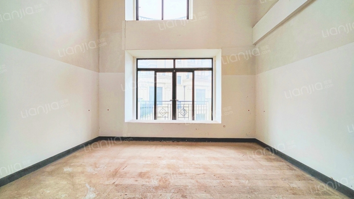 龙湖椿山二手房实景图